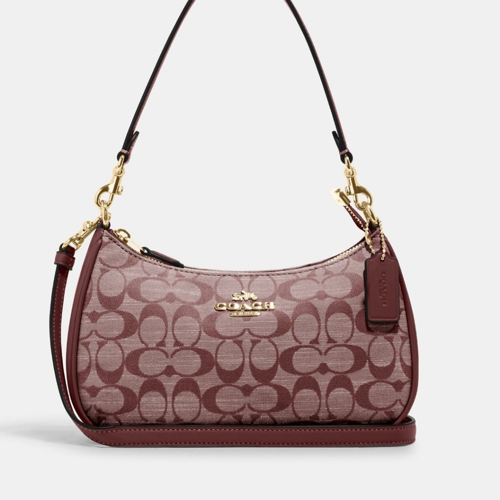 Teri Shoulder Bag In Signature Chambray